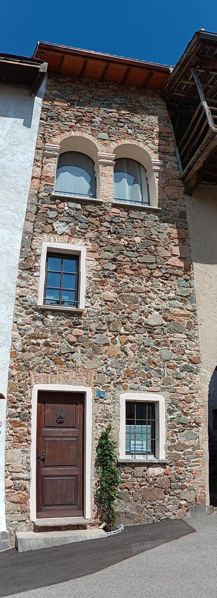Willa Antica Torre Del Castello Casa Ceresiana Carabietta Zewnętrze zdjęcie