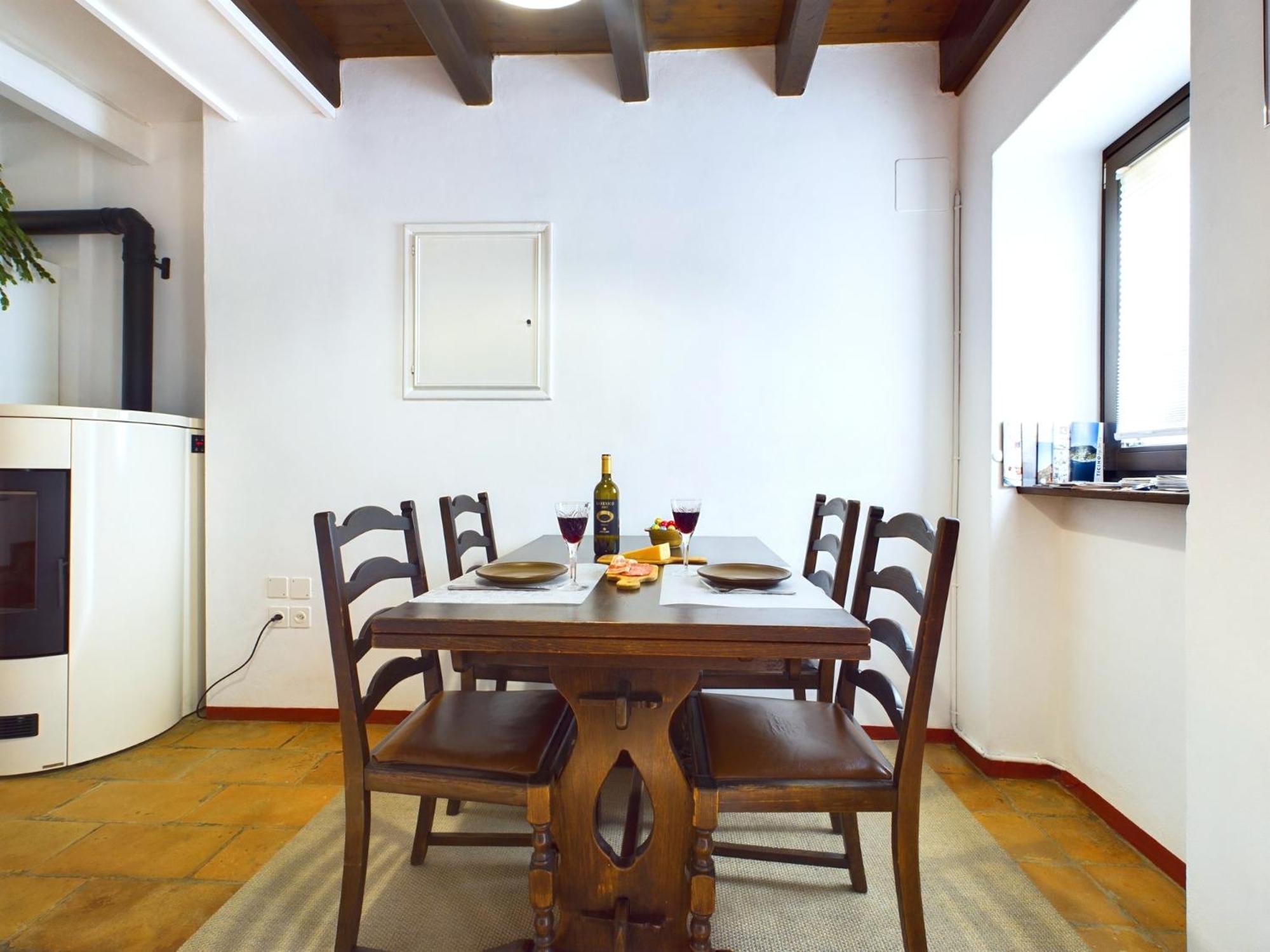 Willa Antica Torre Del Castello Casa Ceresiana Carabietta Zewnętrze zdjęcie